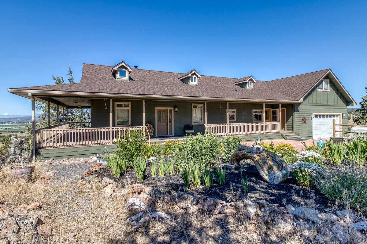 8883 NE Meadow Ridge