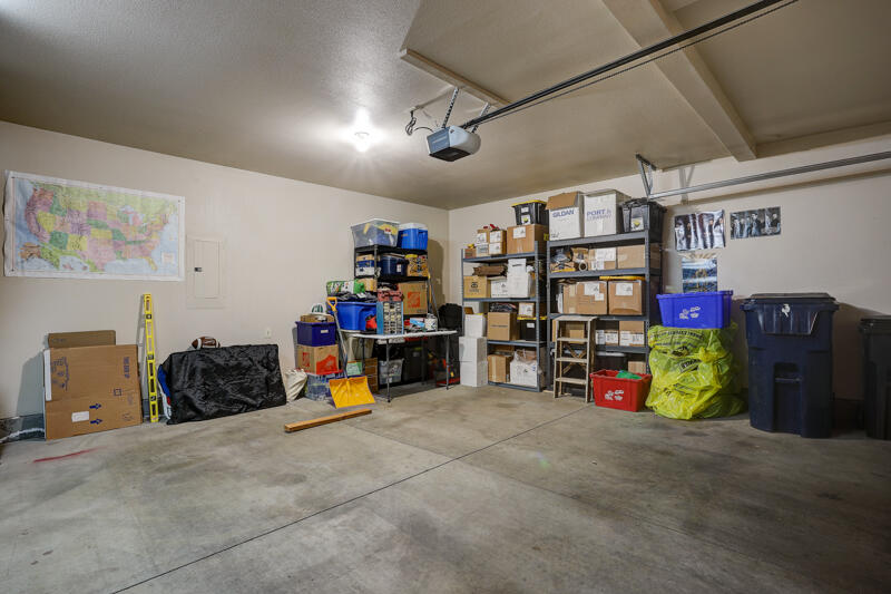 Lavacrest - Residential Income