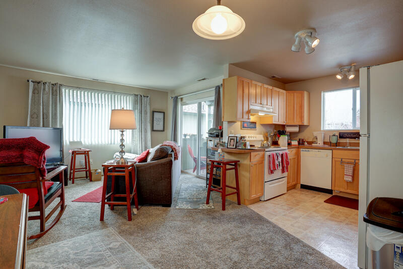 Lavacrest - Residential Income