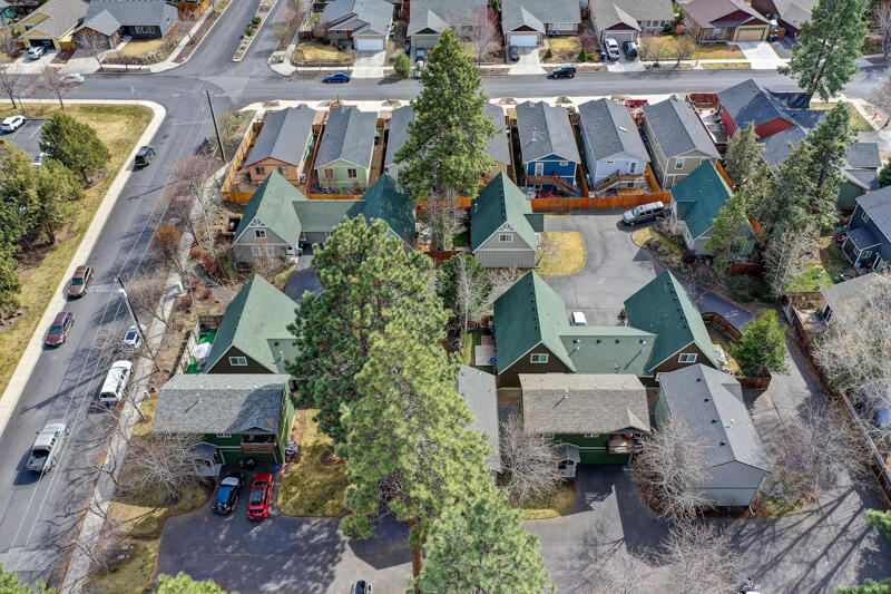 Lavacrest - Residential Income