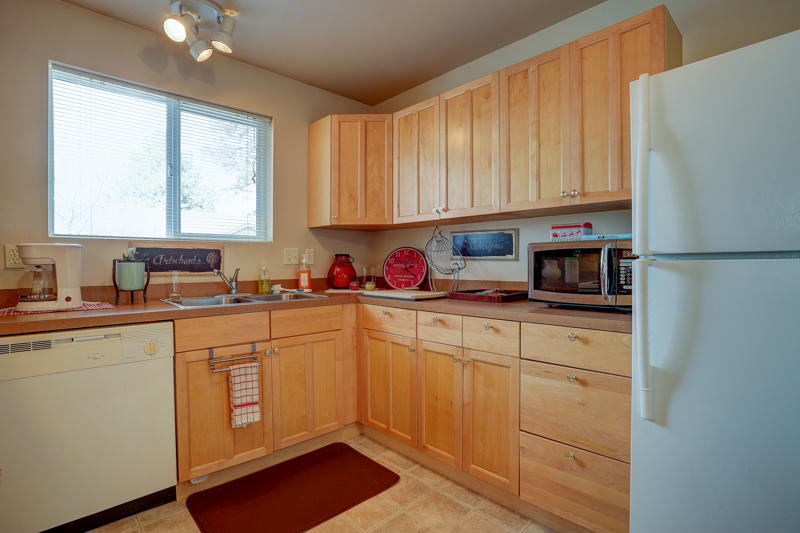 Lavacrest - Residential Income