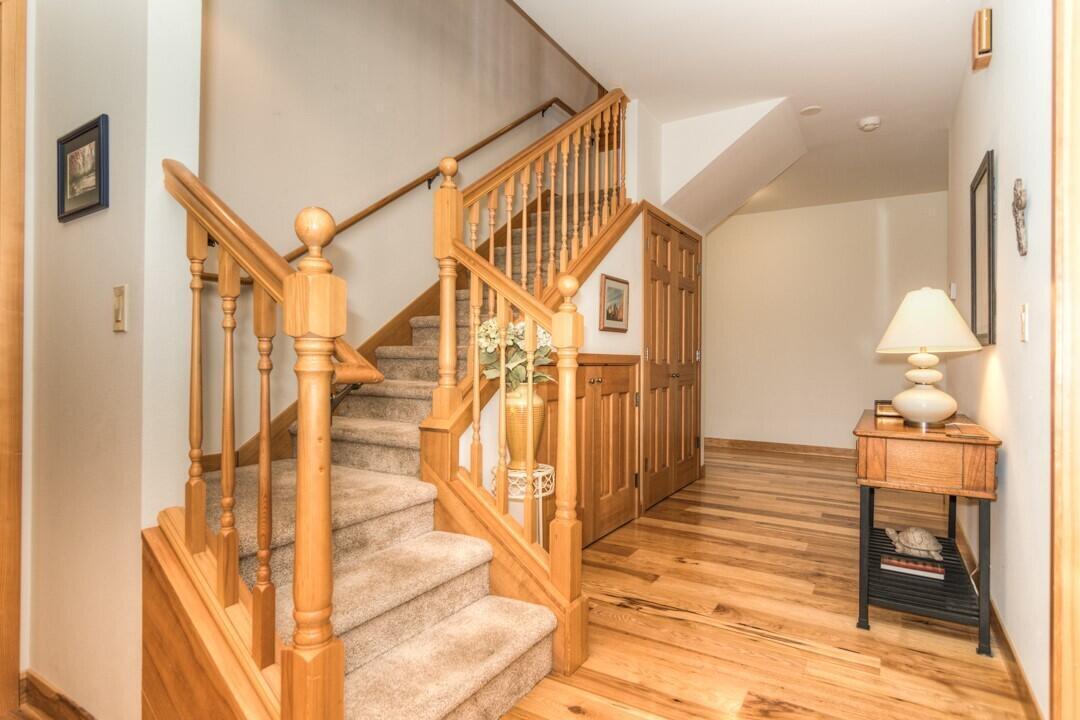 Pine Meadow Vill - Residential