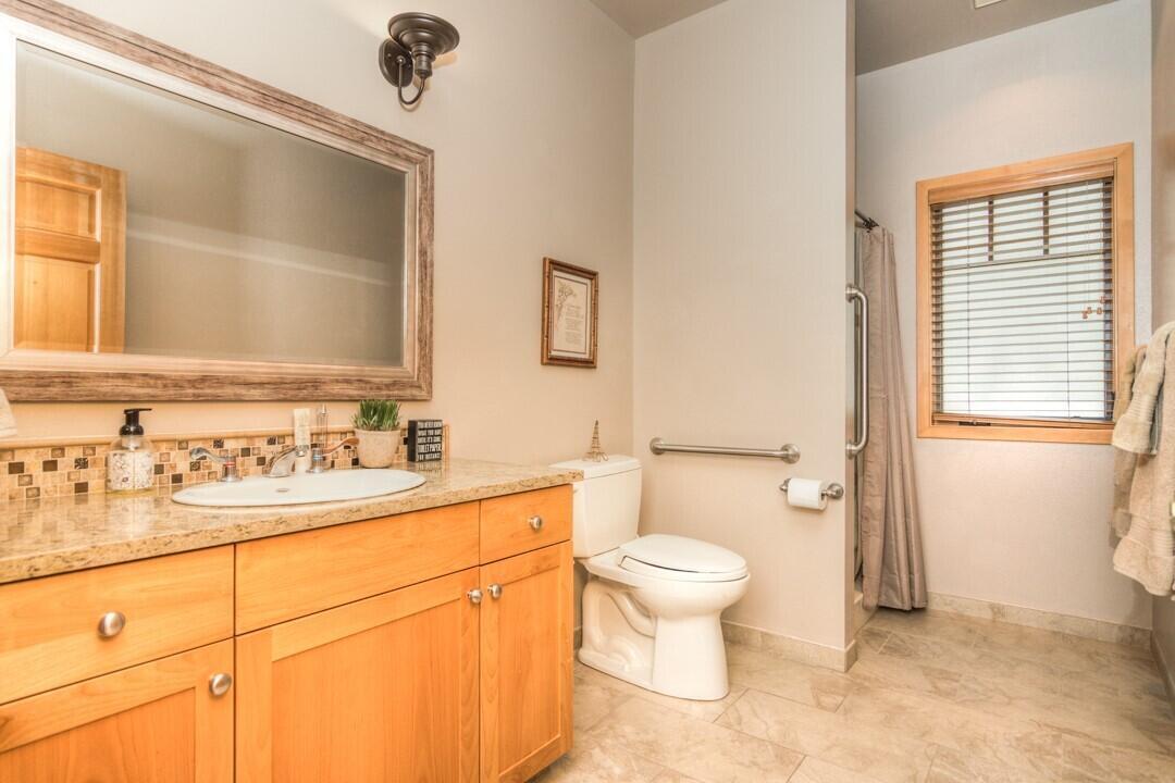 Pine Meadow Vill - Residential