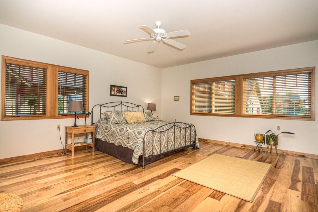 Pine Meadow Vill - Residential