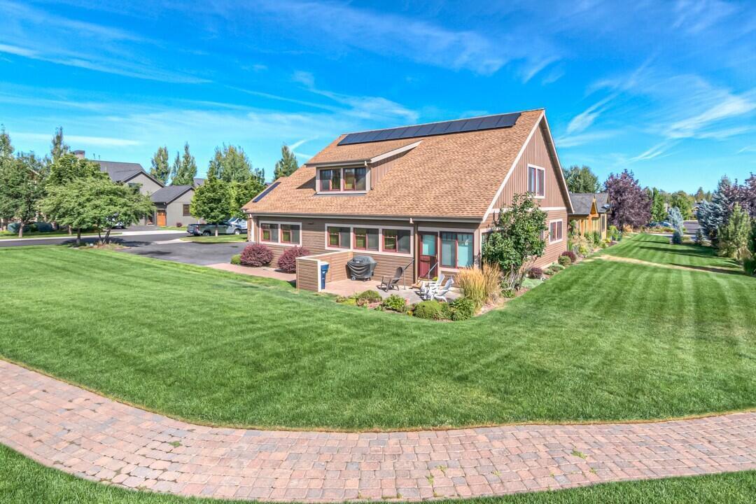 Pine Meadow Vill - Residential