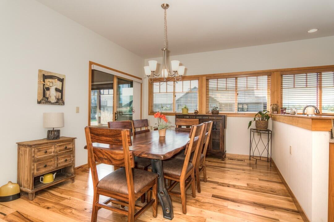 Pine Meadow Vill - Residential