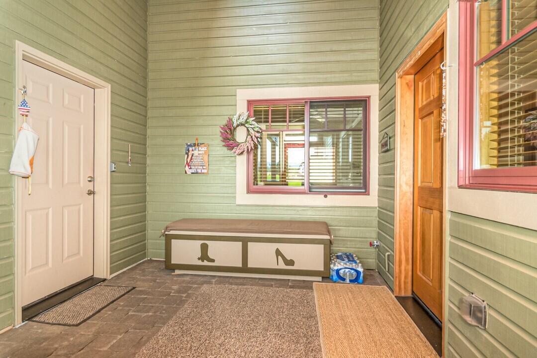 Pine Meadow Vill - Residential