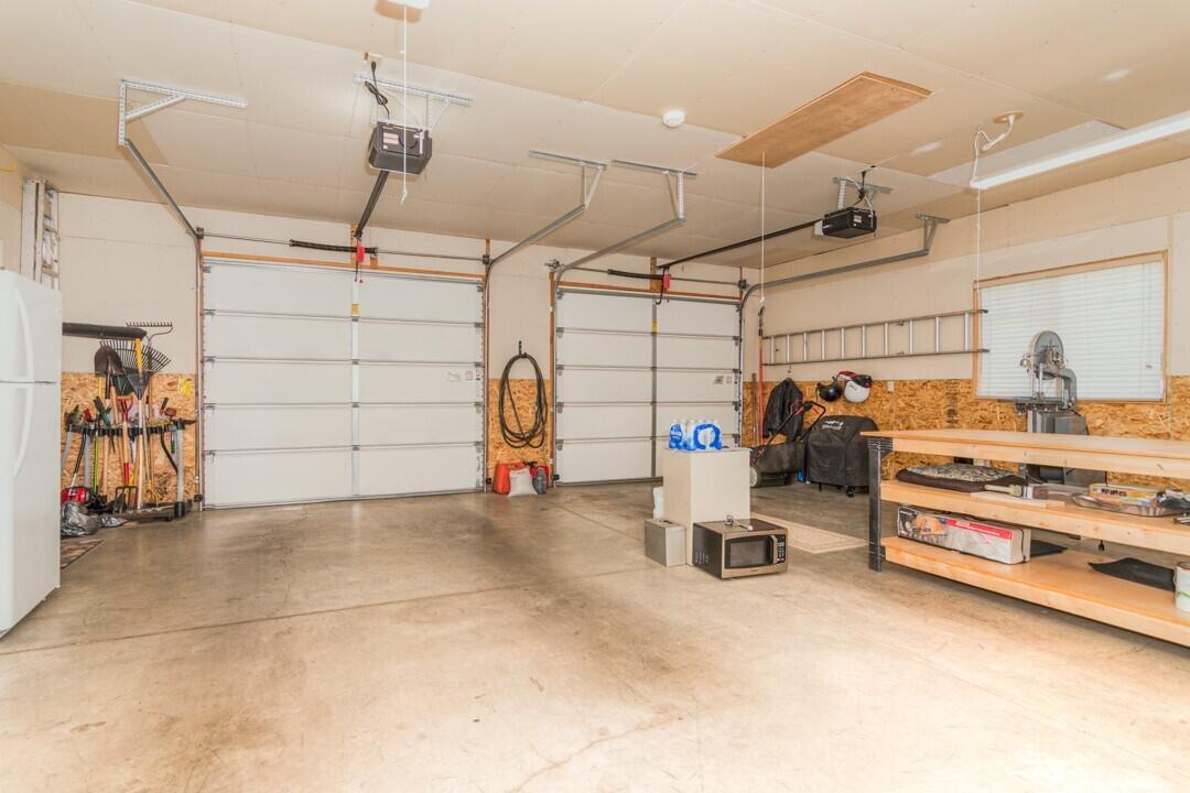 Pine Meadow Vill - Residential