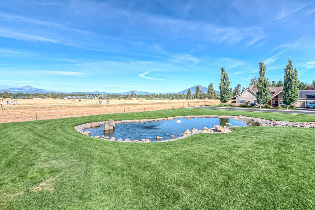 Pine Meadow Vill - Residential