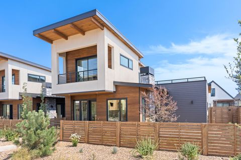 Photo of 3336 NW Celilo Lane #Lot 147, Bend, OR 97703 (MLS # 220215857)