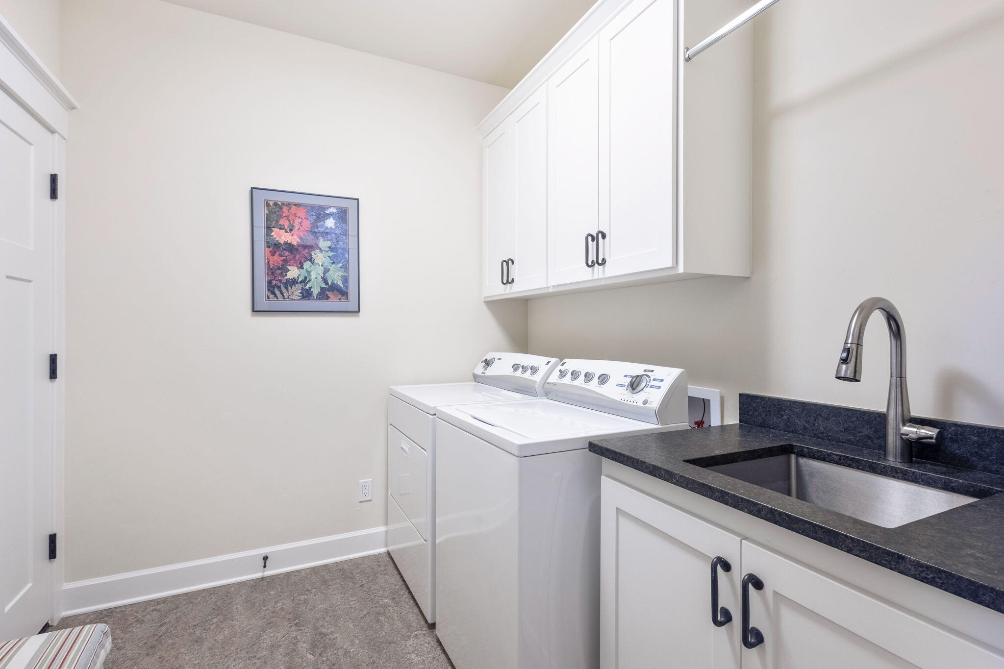 Pine Meadow Vill - Residential