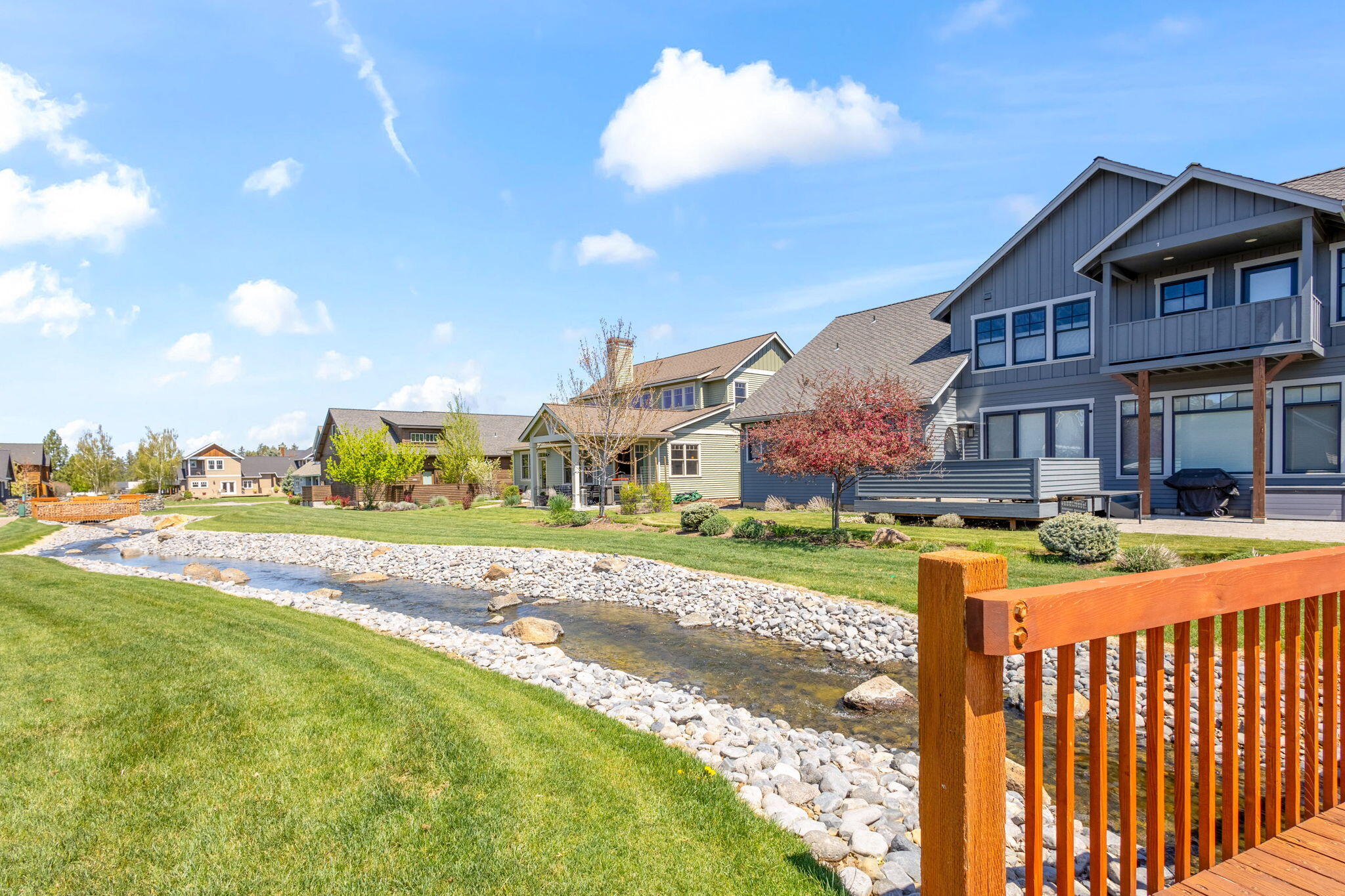 Pine Meadow Vill - Residential