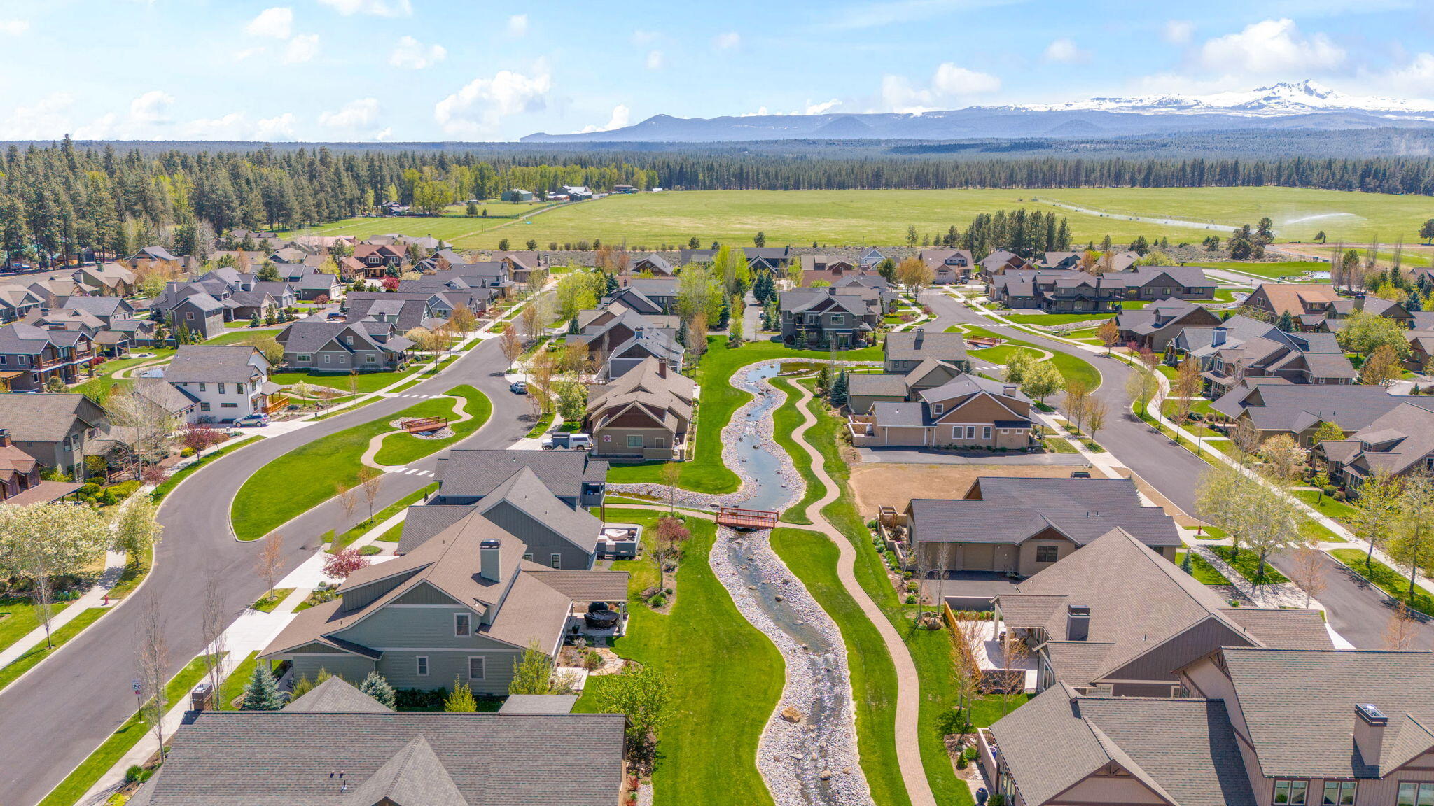 Pine Meadow Vill - Residential