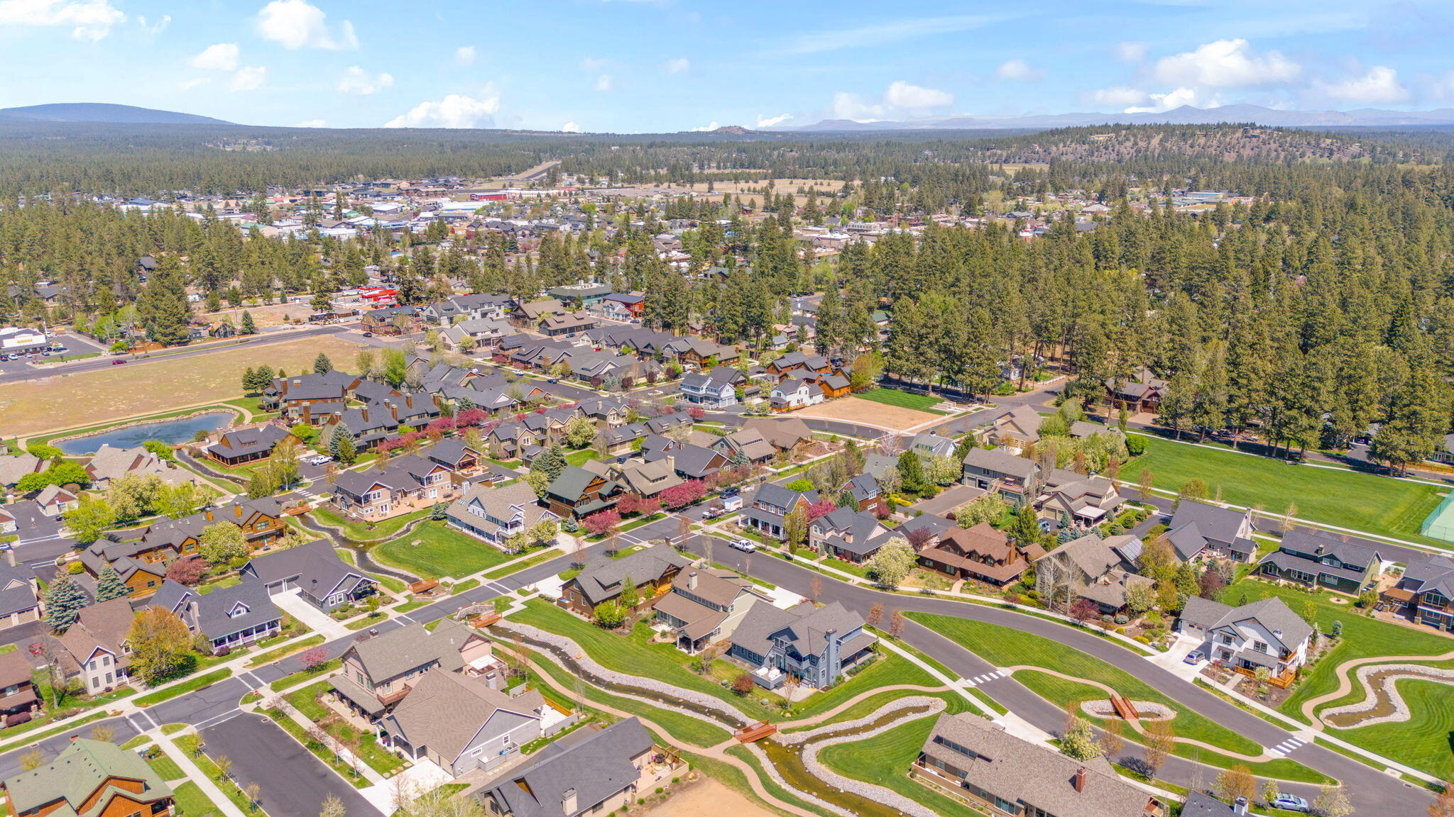 Pine Meadow Vill - Residential