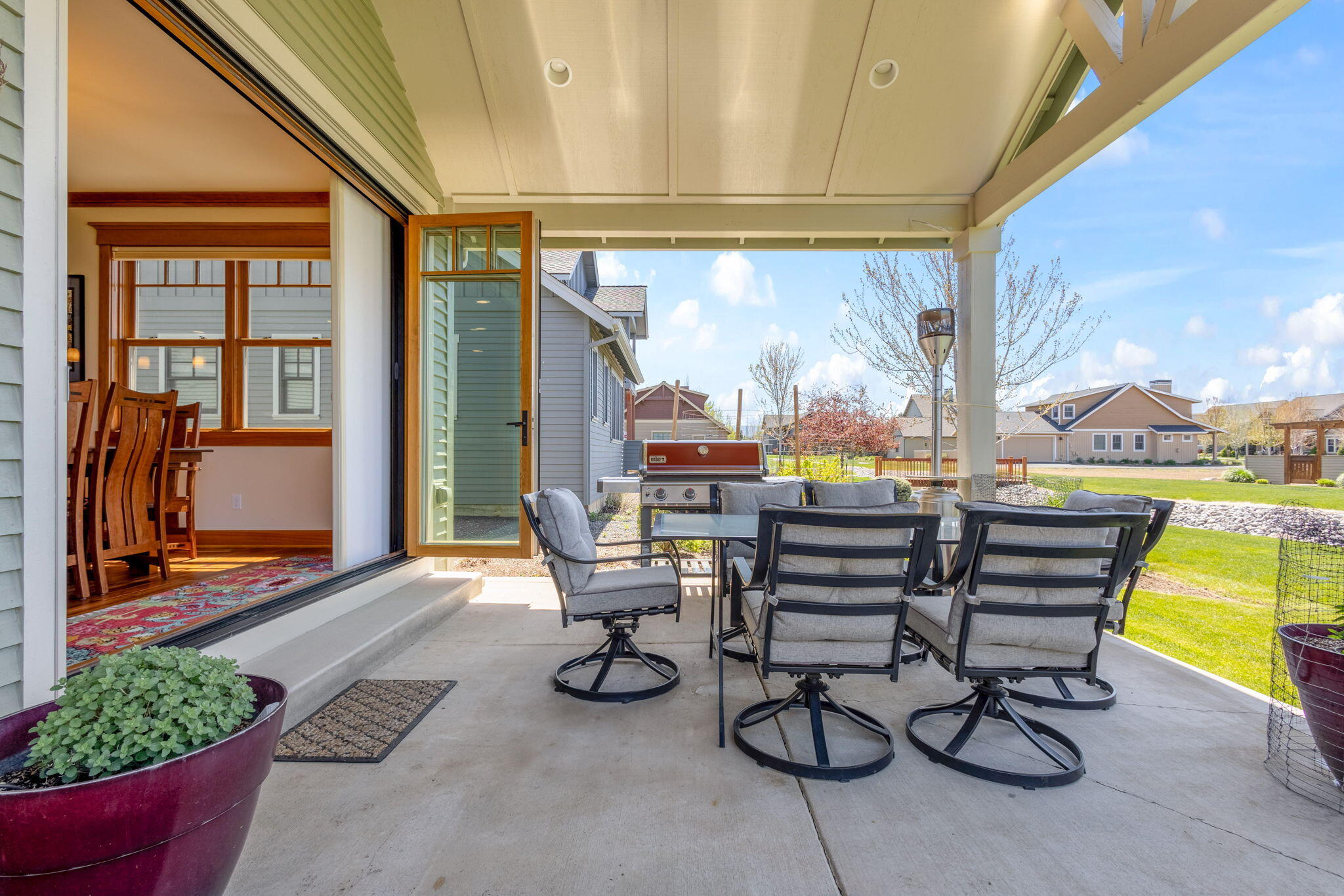 Pine Meadow Vill - Residential