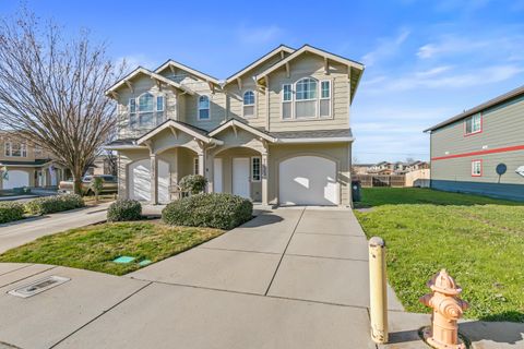 Photo of 7833 Phaedra Lane, White City, OR 97503 (MLS # 220214915)