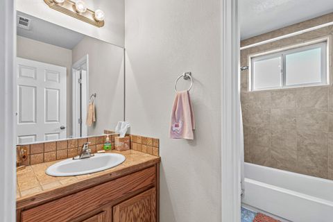 Tiny photo for 7833 Phaedra Lane, White City, OR 97503 (MLS # 220214915)