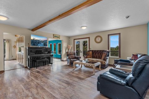 Tiny photo for 7791 SW Wickiup Avenue, Redmond, OR 97756 (MLS # 220220039)