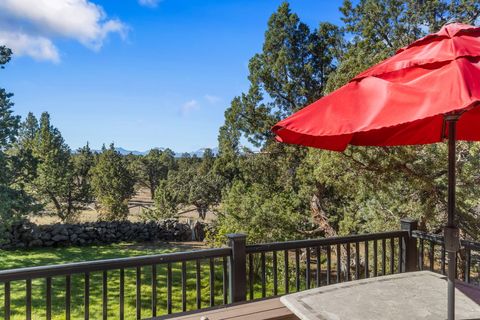 Tiny photo for 7791 SW Wickiup Avenue, Redmond, OR 97756 (MLS # 220220039)