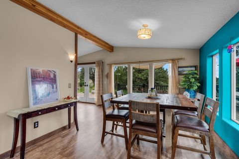 Tiny photo for 7791 SW Wickiup Avenue, Redmond, OR 97756 (MLS # 220220039)