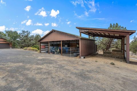 Tiny photo for 7791 SW Wickiup Avenue, Redmond, OR 97756 (MLS # 220220039)