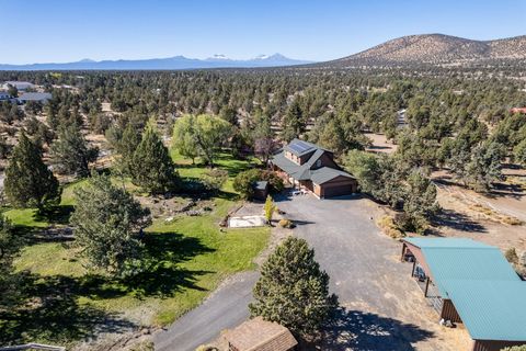 Tiny photo for 7791 SW Wickiup Avenue, Redmond, OR 97756 (MLS # 220220039)