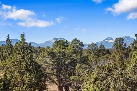 Tiny photo for 7791 SW Wickiup Avenue, Redmond, OR 97756 (MLS # 220220039)