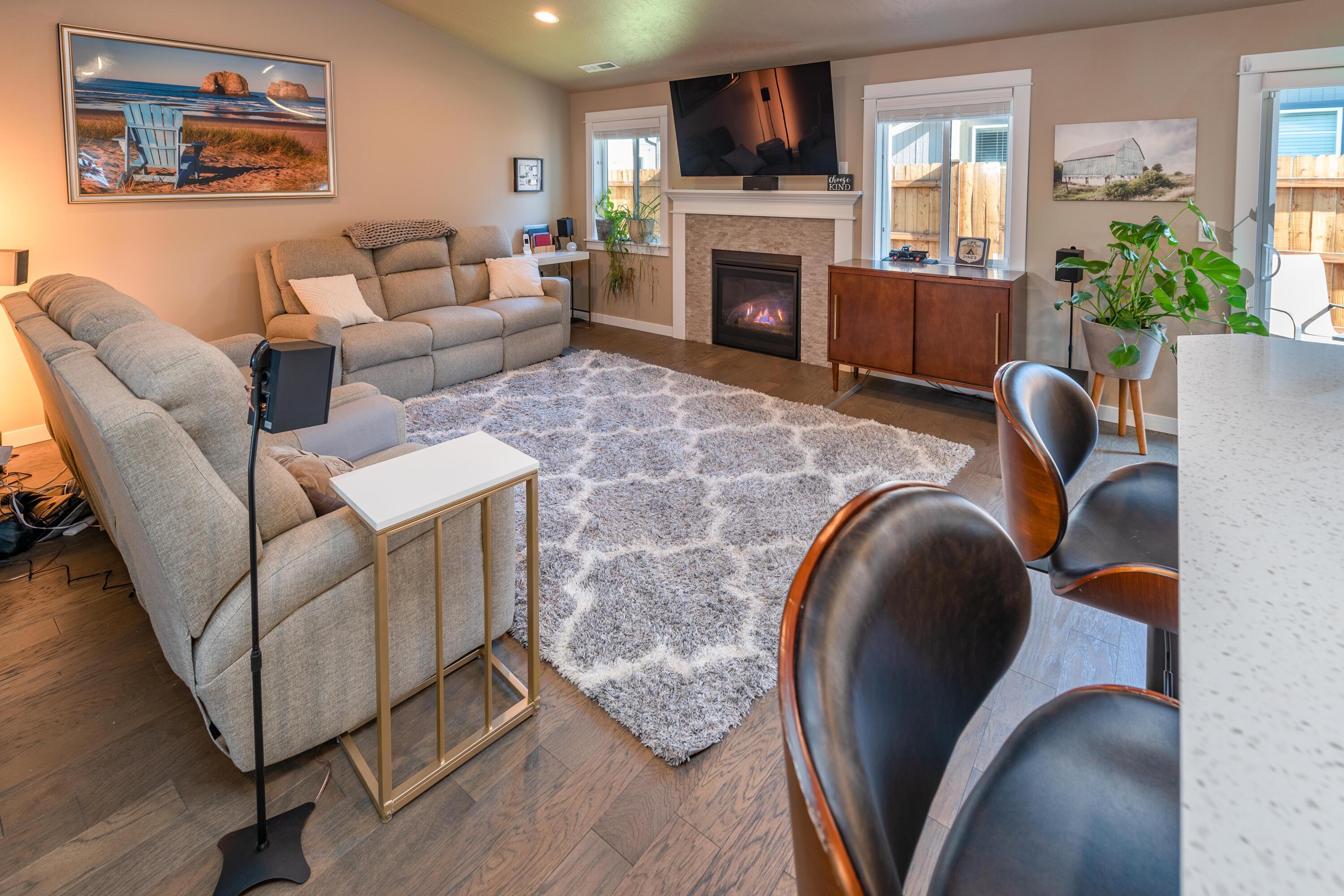 Pettigrew Place - Residential