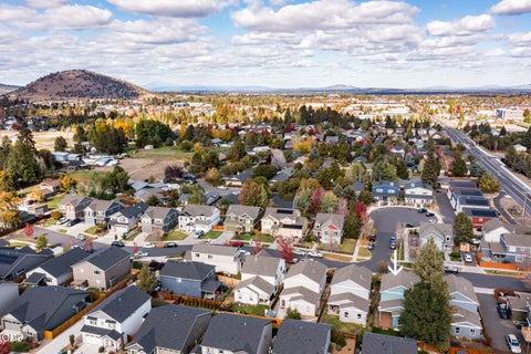 Tiny photo for 21191 SE Philly Avenue, Bend, OR 97702 (MLS # 220230018)