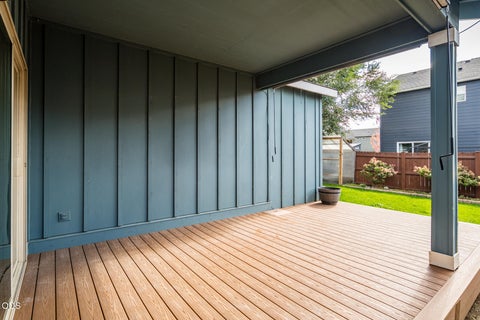 Tiny photo for 21191 SE Philly Avenue, Bend, OR 97702 (MLS # 220230018)