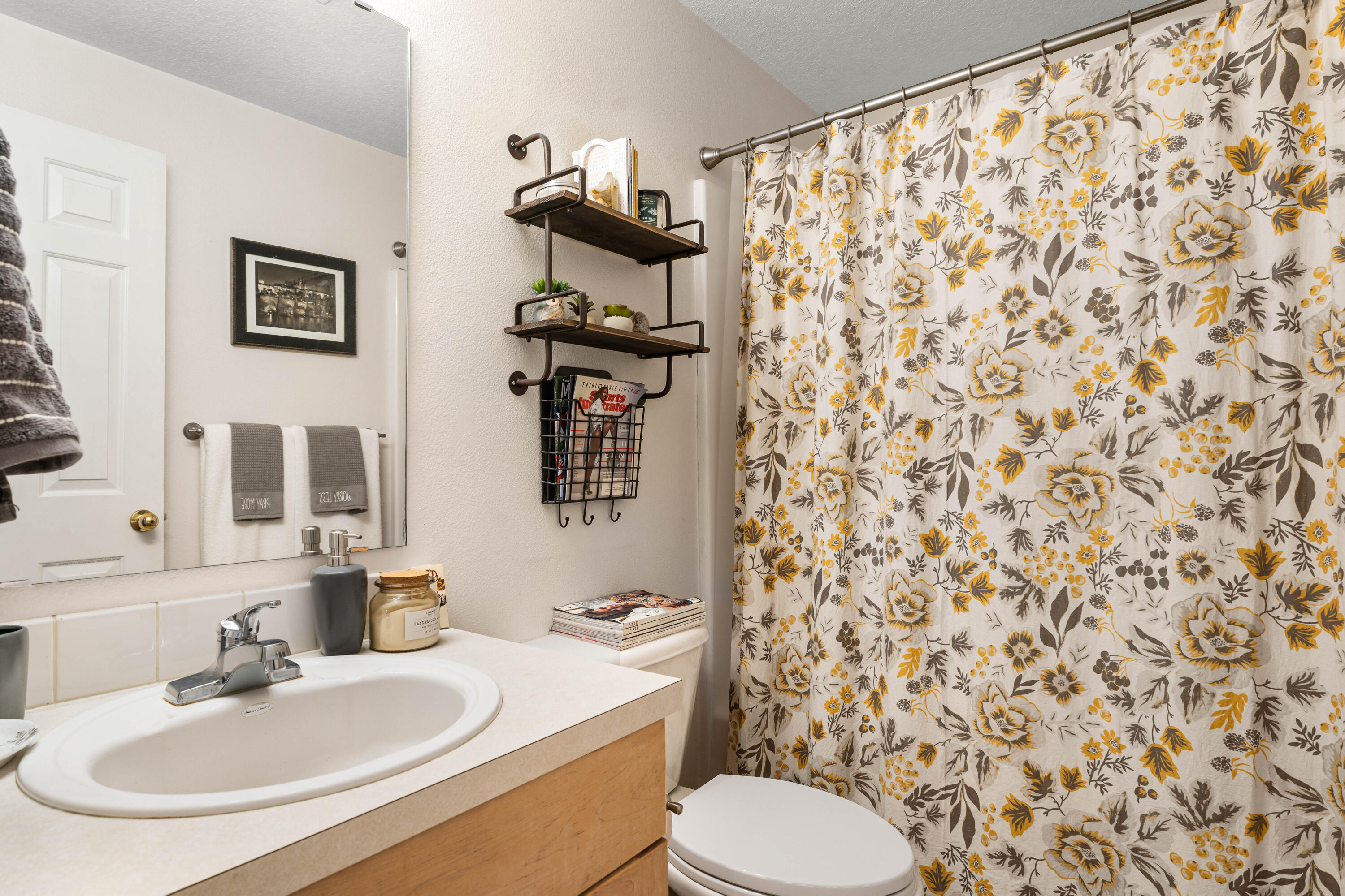 Larkspur - Residential