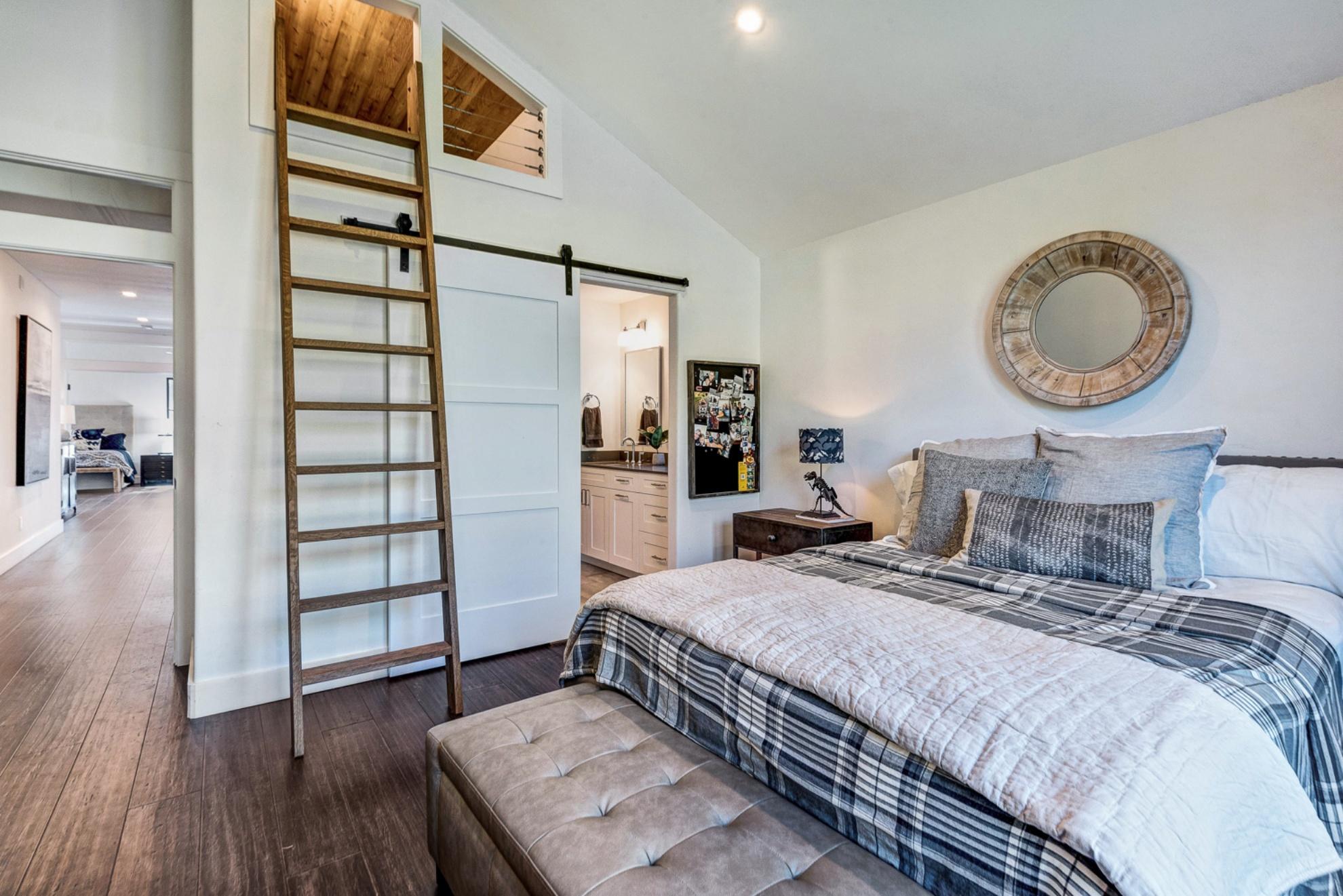 Saddleback West - Residential