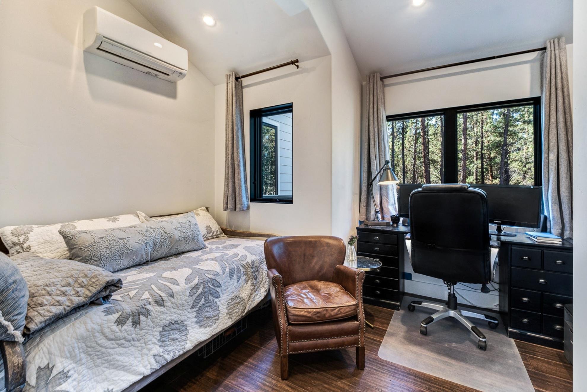 Saddleback West - Residential