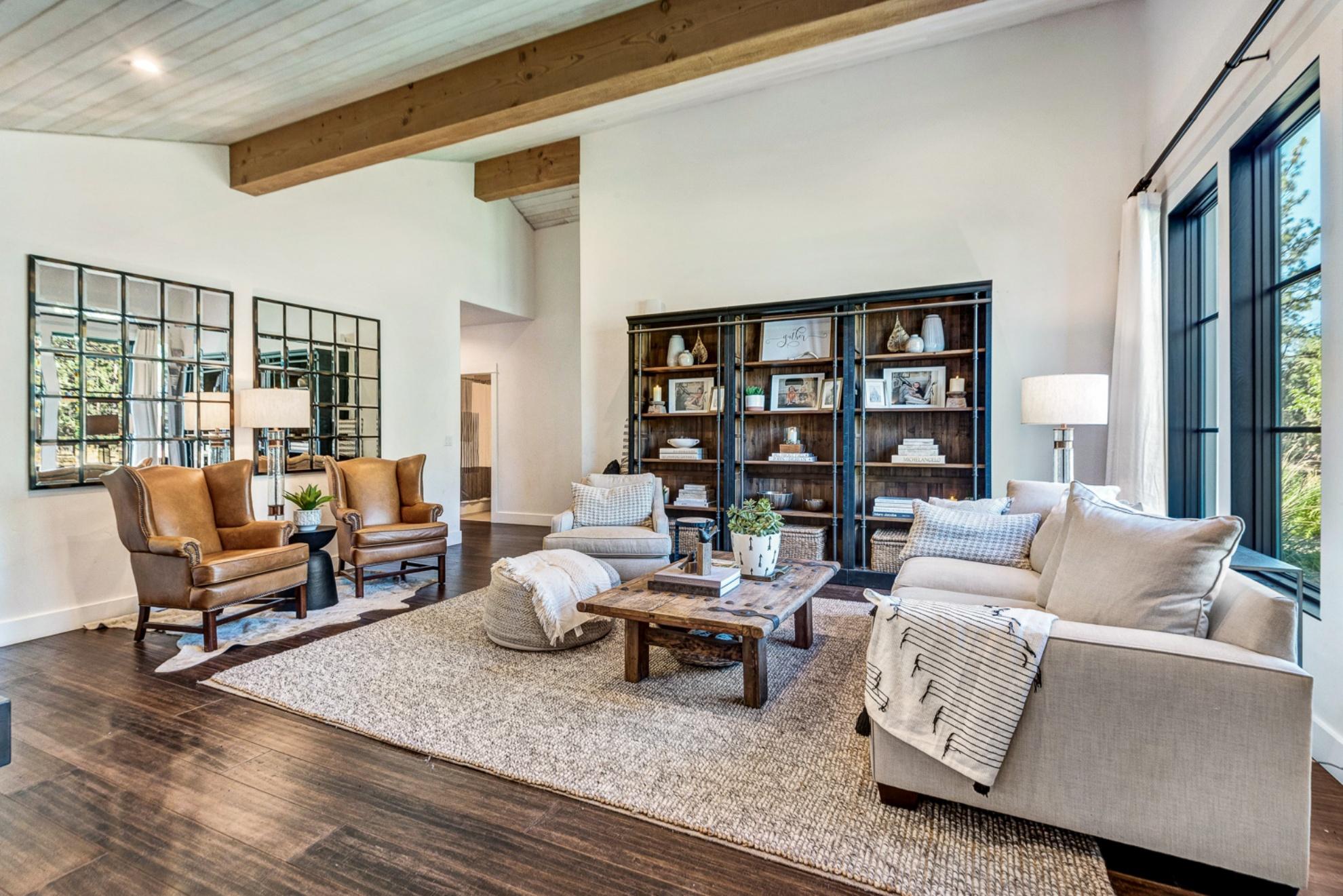 Saddleback West - Residential