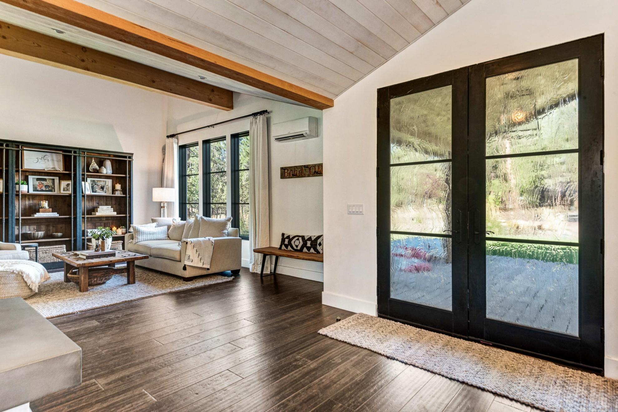 Saddleback West - Residential