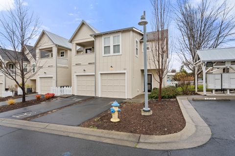 Tiny photo for 515 G Street #APT 120, Jacksonville, OR 97530 (MLS # 220213162)