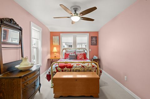 Tiny photo for 515 G Street #APT 120, Jacksonville, OR 97530 (MLS # 220213162)