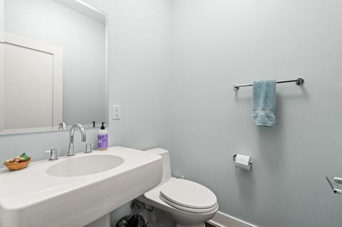 Tiny photo for 515 G Street #APT 120, Jacksonville, OR 97530 (MLS # 220213162)