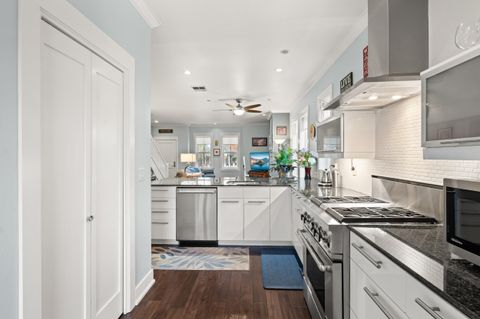 Tiny photo for 515 G Street #APT 120, Jacksonville, OR 97530 (MLS # 220213162)