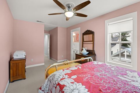 Tiny photo for 515 G Street #APT 120, Jacksonville, OR 97530 (MLS # 220213162)