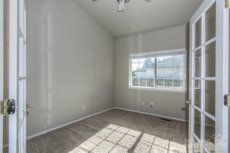 Hollow Pine Estate - Residential