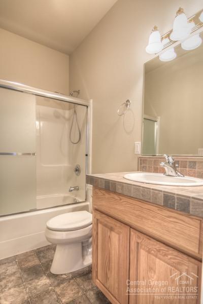 Hollow Pine Estate - Residential