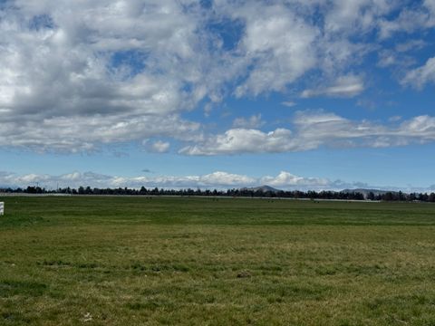Tiny photo for 11997 SW Cornett Loop, Powell Butte, OR 97753 (MLS # 220224334)