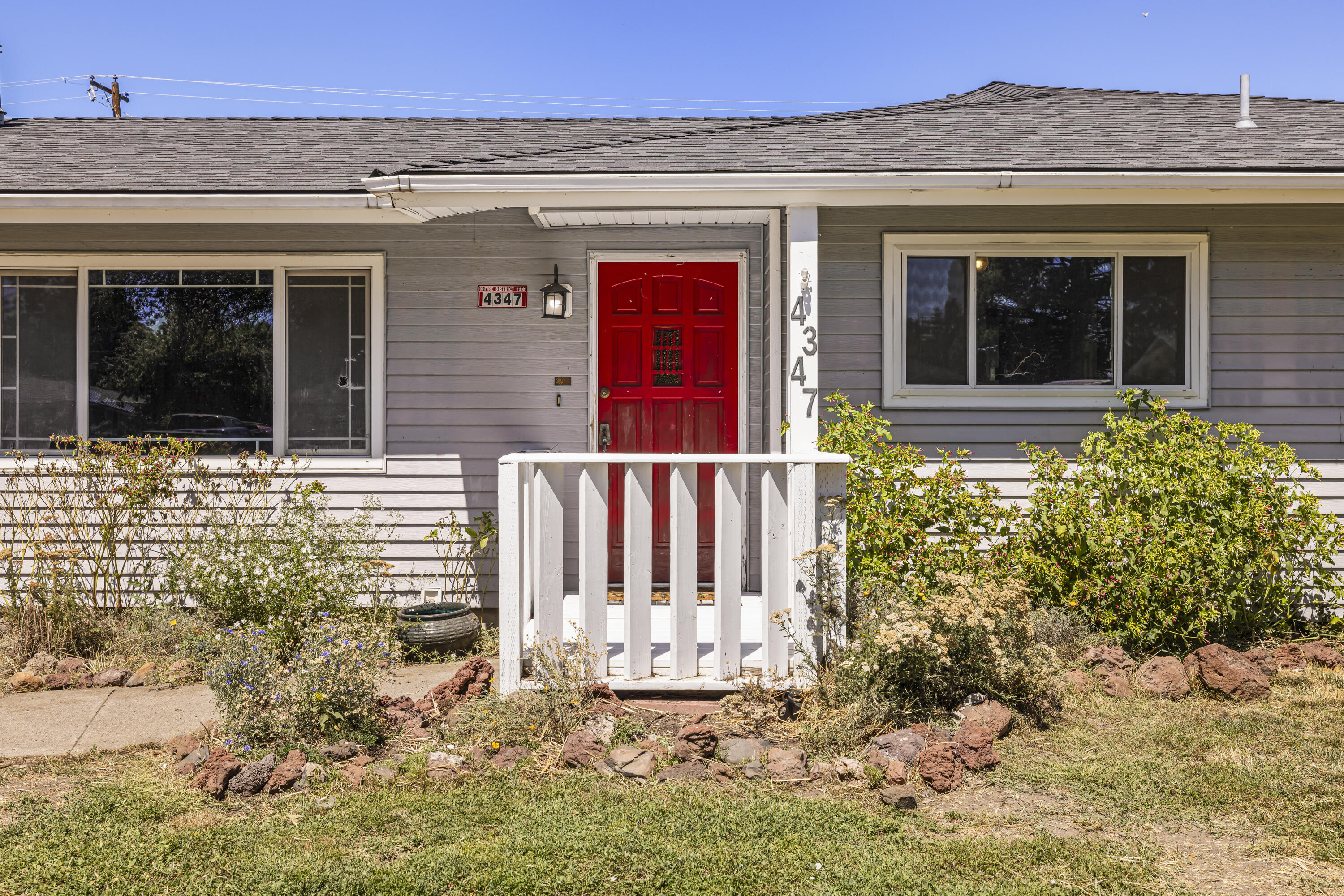 Summers Lane Homes - Residential