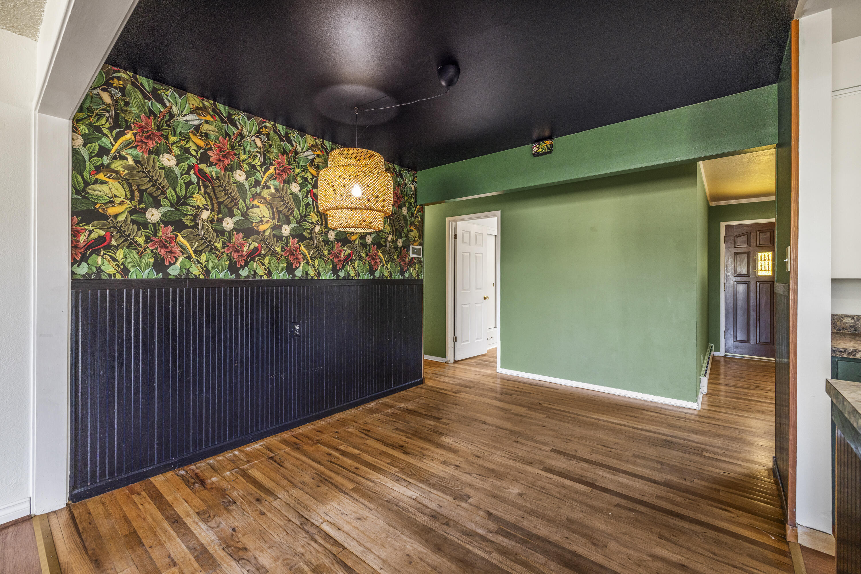 Summers Lane Homes - Residential