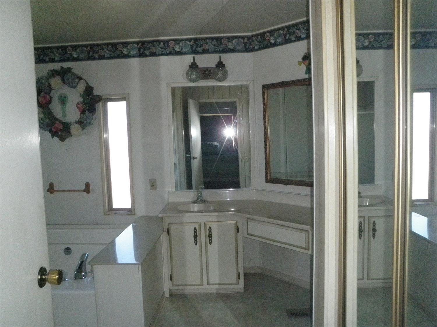 Klamath River Acres - Residential