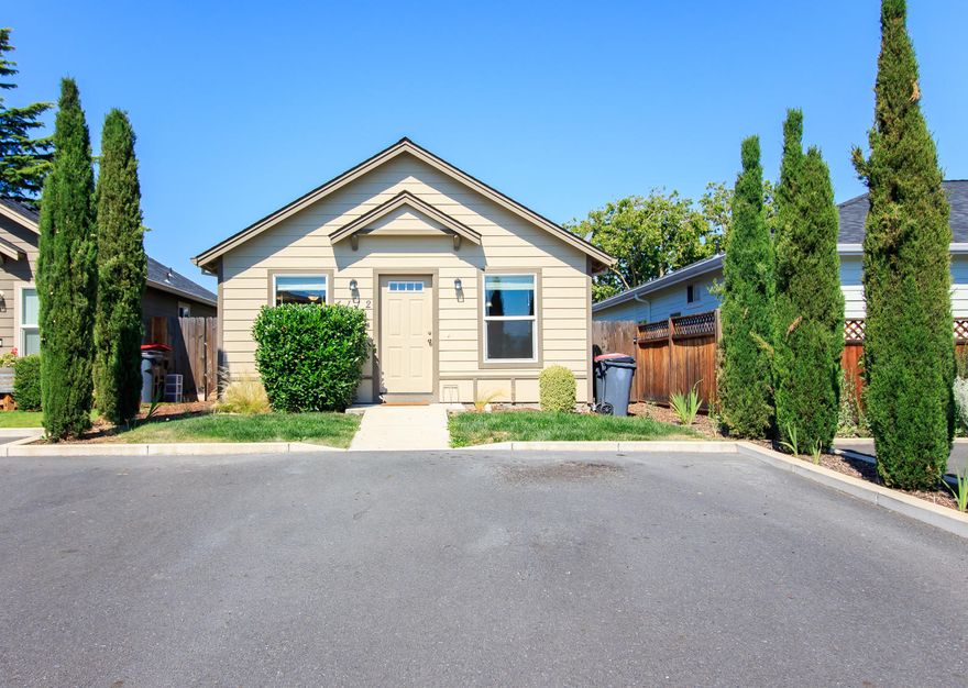 Charming Doll House offers affordability and ease of living, includes amenities usually only found in more expensive, larger homes. Cozy living area and kitchen providing good flow and allowing lots of light. The Kitchen has Stainless Steel appliances, Nice pantry with glass door. Laundry area comes complete with stackable washer and dryer. Wonderful Bedroom with mirrored closet doors. A nice patio area is perfect for enjoying the private fenced yard.