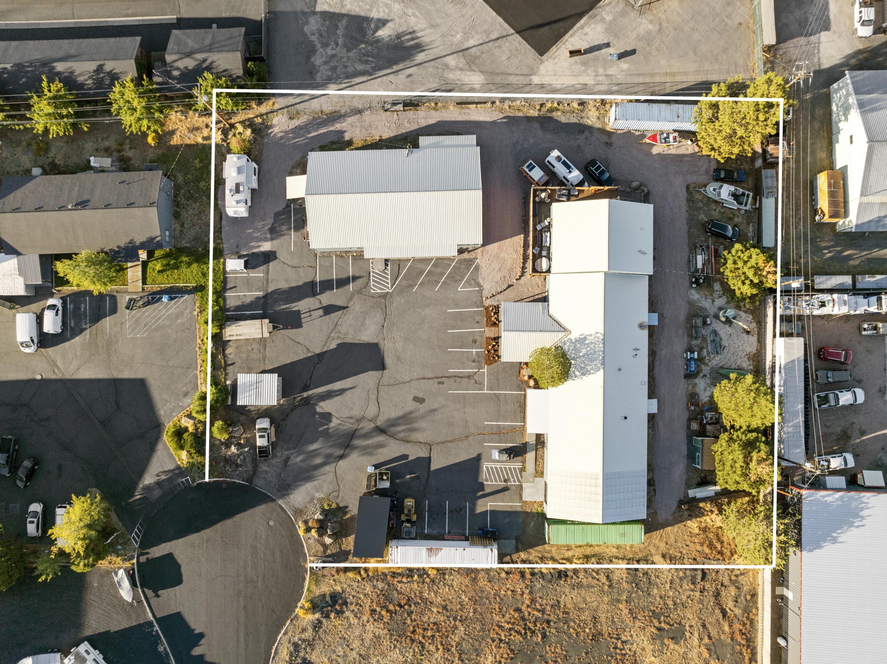 592 N Sisters Park Court