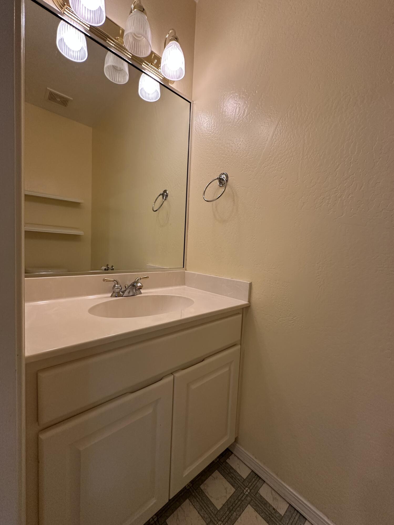 Court On Mary Jane, The - Residential