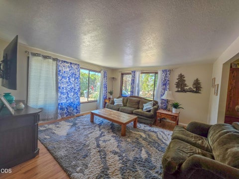 Tiny photo for 3015 Lone Pine Road, Medford, OR 97504 (MLS # 220224772)